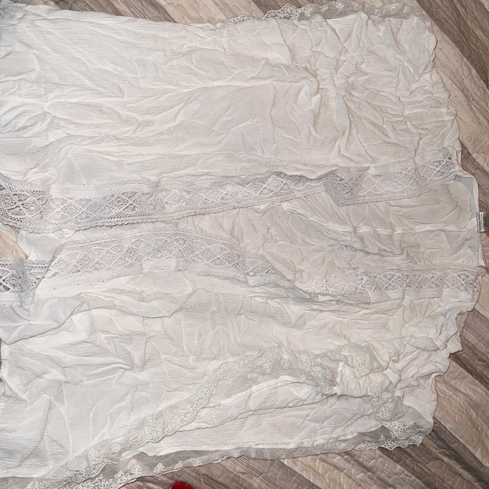 Women’s baiting suit cover up